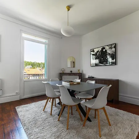 Le Verdun - Duplex Design En Centre *